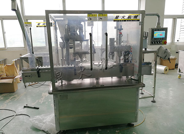 小瓶粉劑灌裝壓蓋生產(chǎn)線