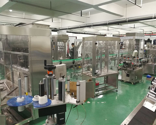 液體灌裝機(jī)